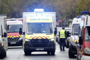 útok nožom, Charlie Hebdo, Francúzsko