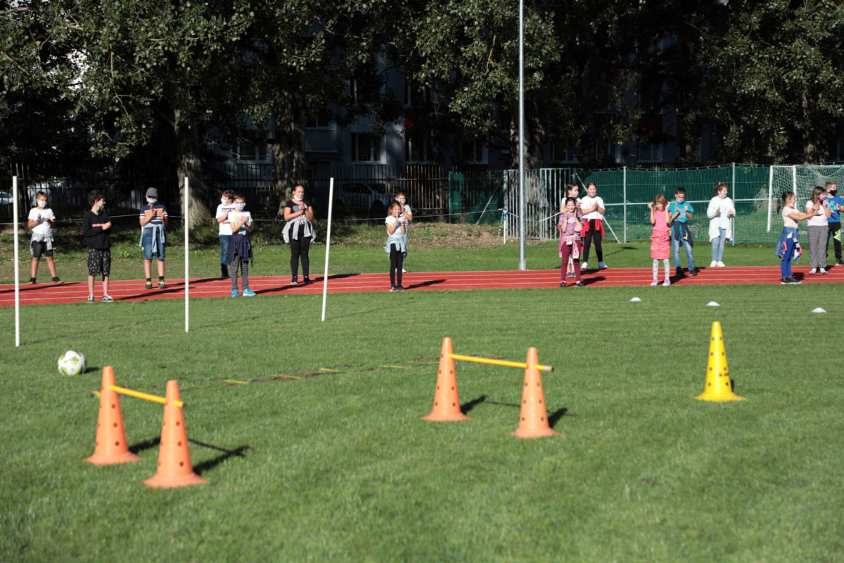 Zs druzicova oval kosice 2.jpg