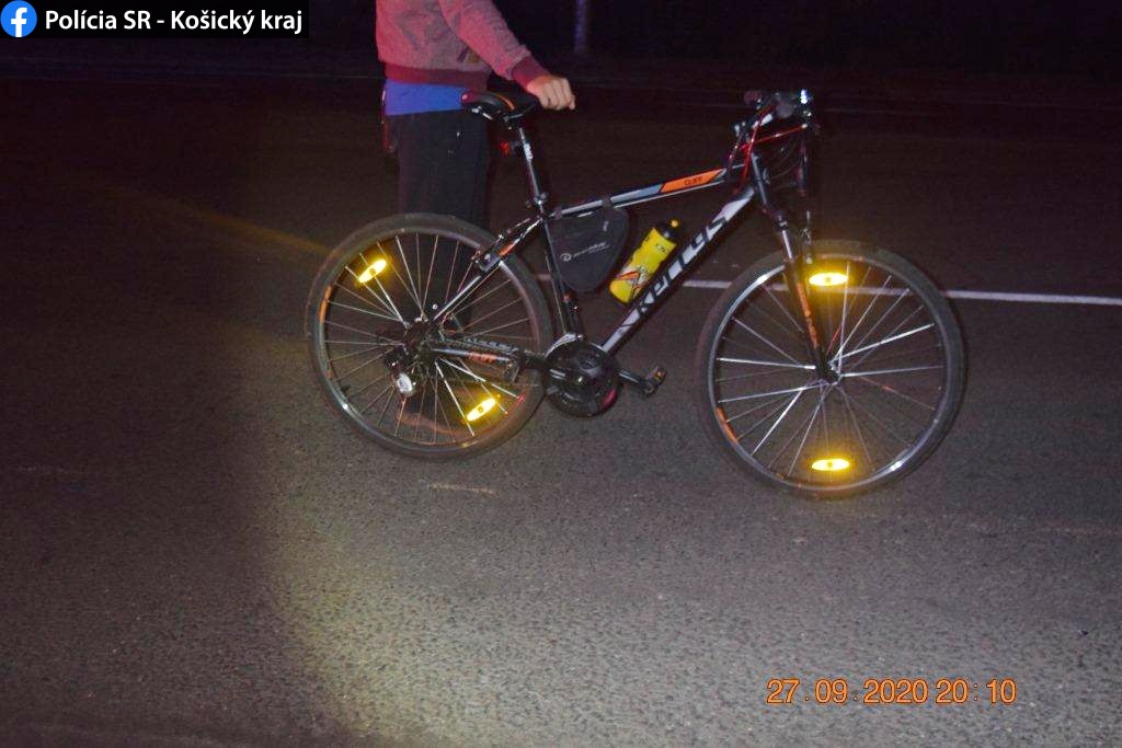 Dopravná nehoda, zrážka auta s cyklistom