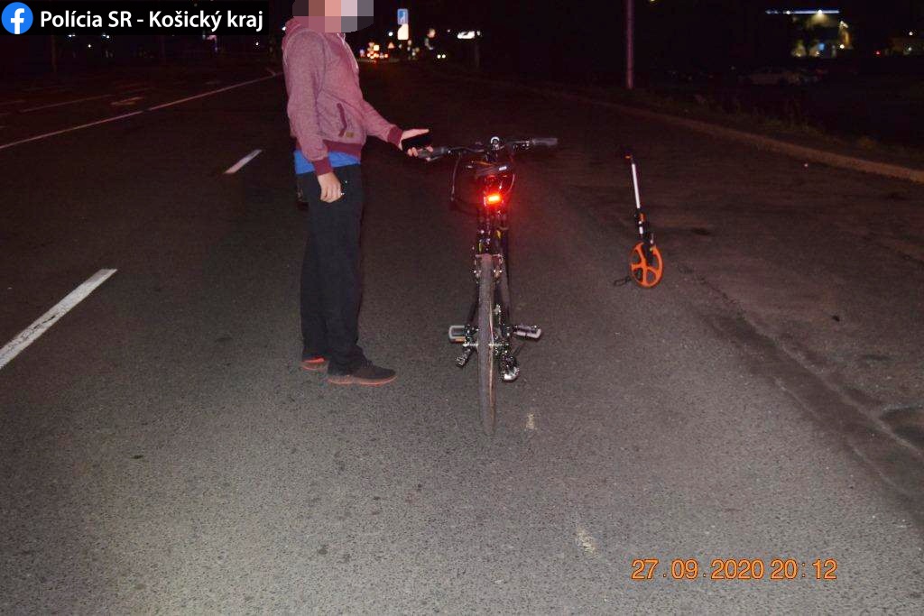 Dopravná nehoda, zrážka auta s cyklistom