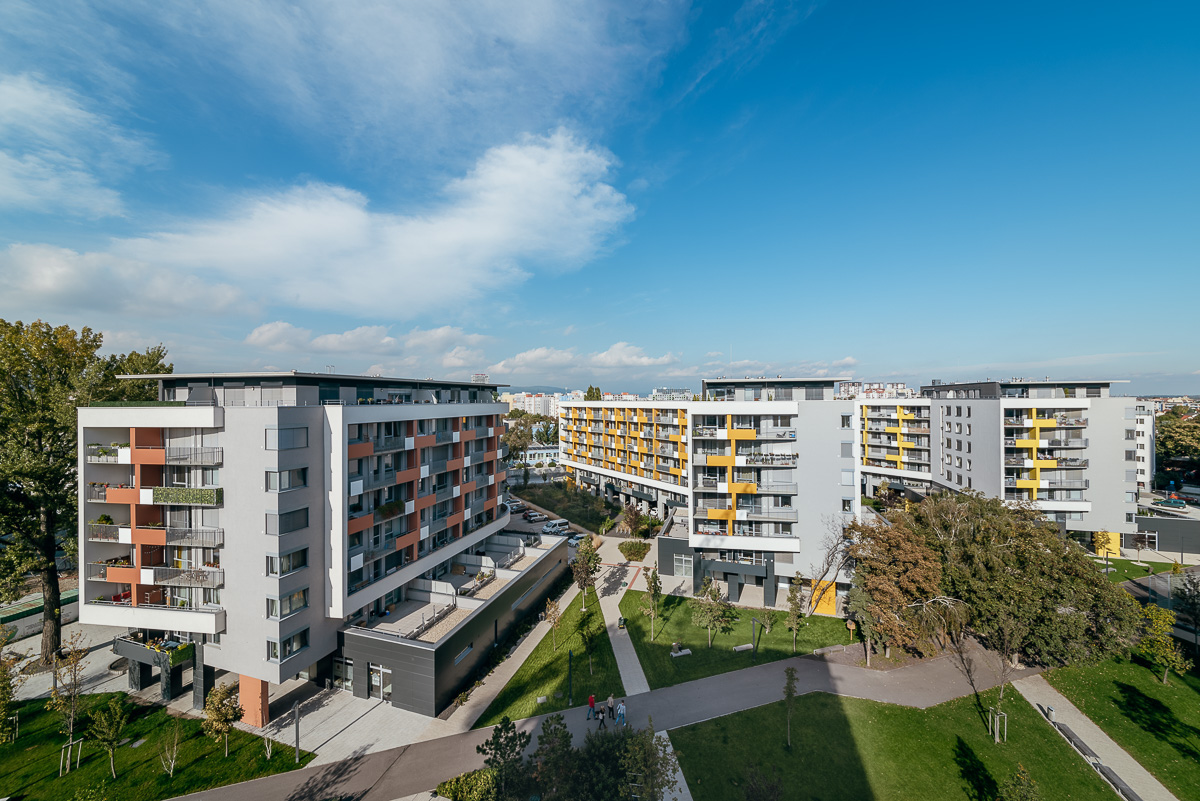 Projekt nuppu s ustrednym dvorom v bratislavskom ruzinove.jpg
