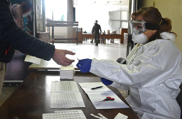 KORONAVÍRUS: Pilotné testovanie v Bardejove
