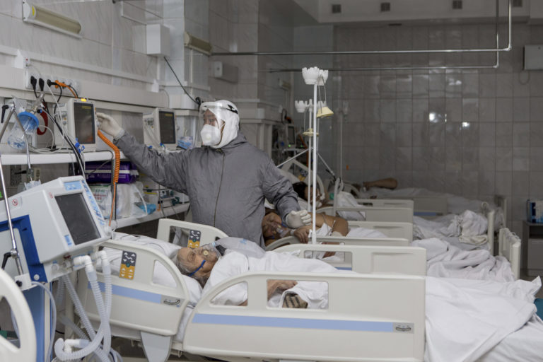 APTOPIX Virus Outbreak Russia
