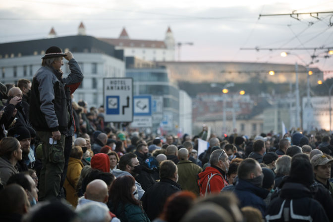PROTEST: Proti vláde Igora Matoviča v Bratislave