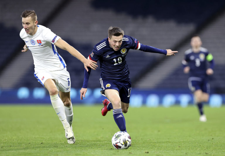 Callum McGregor, Ján Greguš
