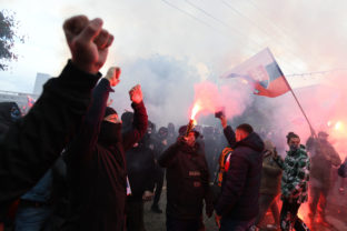PROTEST: Proti platným opatreniam na Slovensku