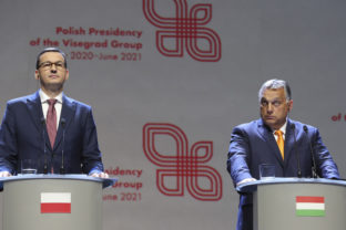 Mateusz Morawiecki, Viktor Orban