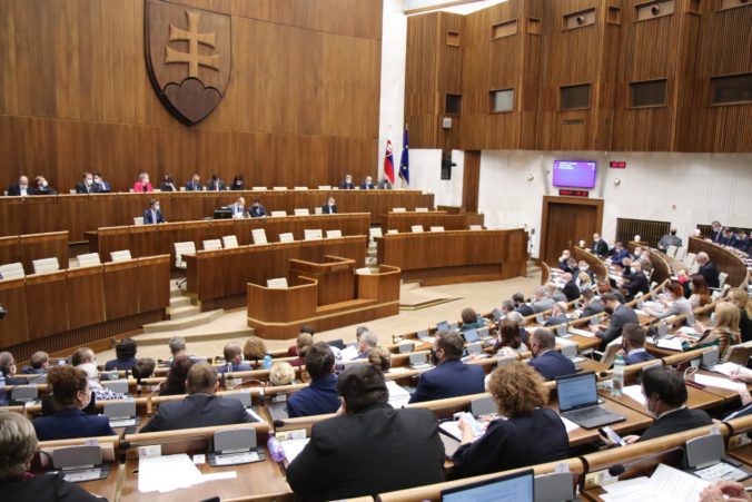 Atmosféra počas rokovania 18. schôdze Národnej rady SR. Bratislava, 24. november 20202.