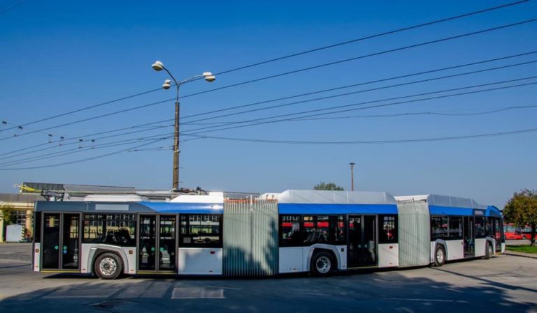 Trolejbus hybrid dopravny podnik bratislava.jpg