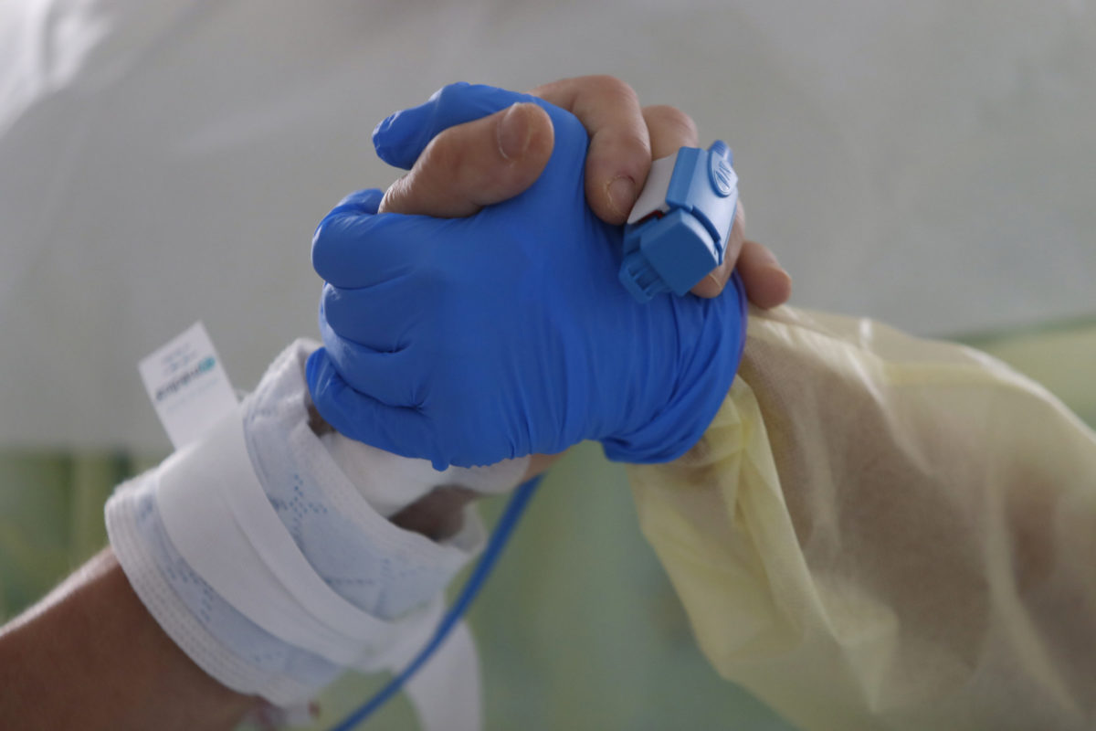 Virus Outbreak Europe Intensive Care