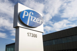 Pfizer, logo Pfizeru