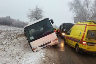 Dopravna nehoda, autobus, Česko