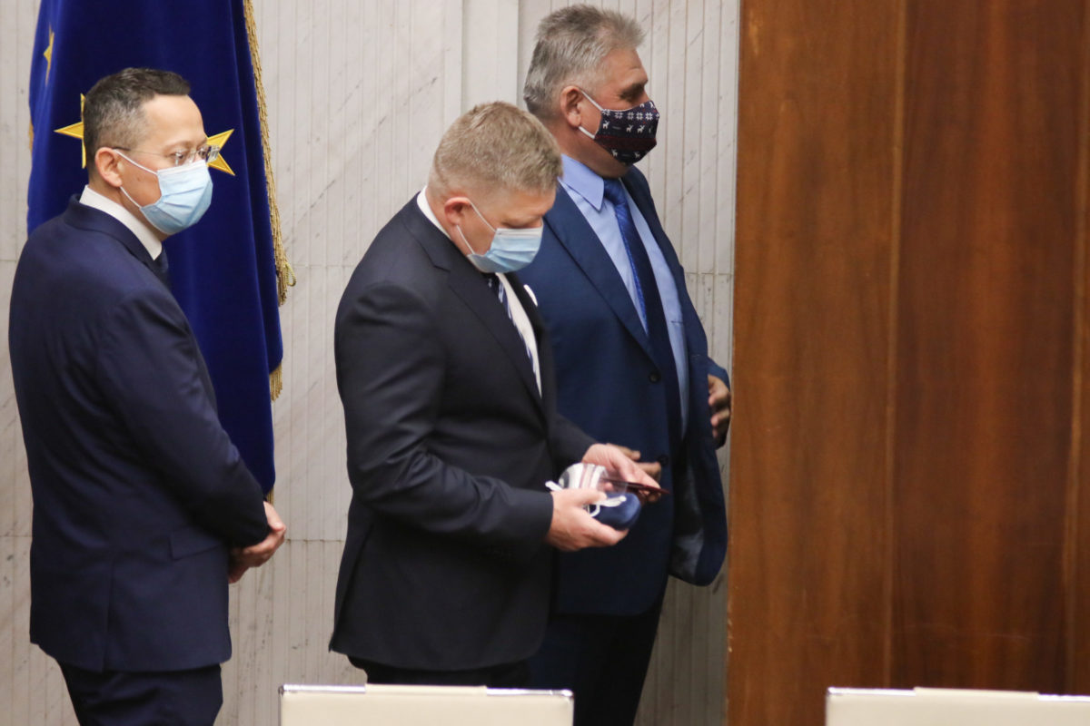 Fico, Kamenický, Richter
