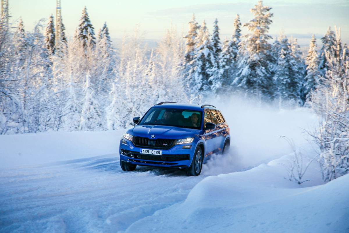 Skoda kodiaq rs nordkapp ice challenge snow race.jpg