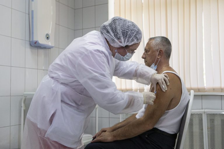 Koronavirus, vakcína Sputnik V