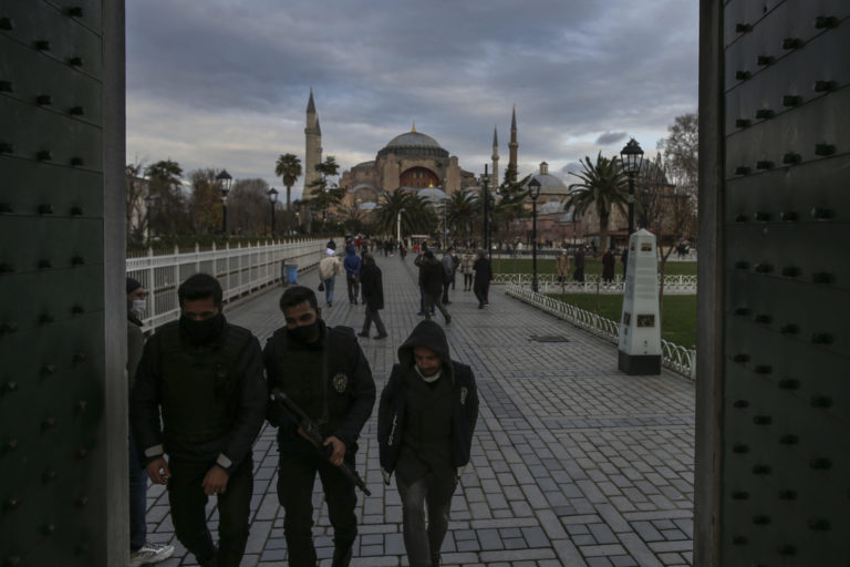 Koronavírus, Istanbul, Turecko