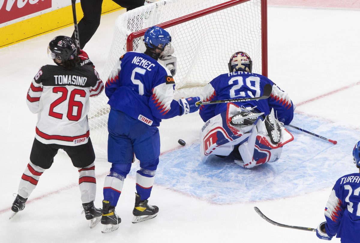 MS v hokeji do 20 rokov, Slovensko - Kanada, Edmonton, Samuel Hlavaj