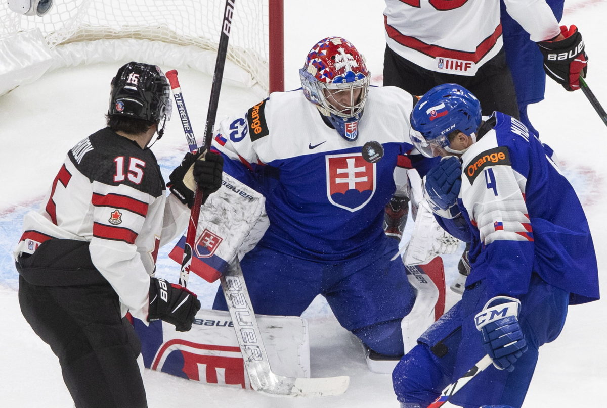 MS v hokeji do 20 rokov, Slovensko - Kanada, Edmonton, Samuel Hlavaj