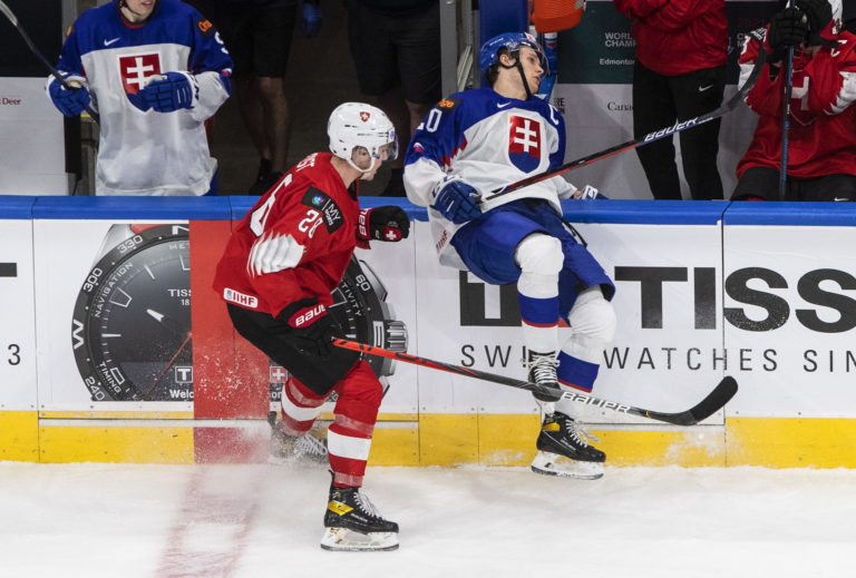 MS v hokeji do 20 rokov, Slovensko - Švajčiarsko, Edmonton, Samuel Kňažko