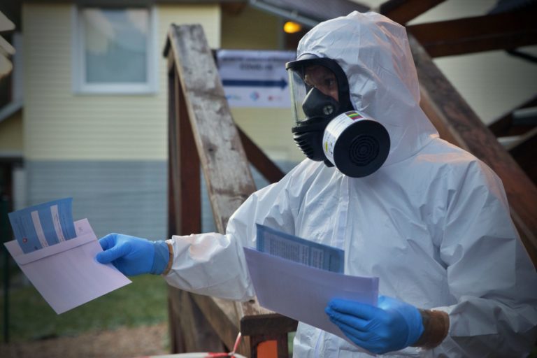 Celoplošné testovanie, antigénový test, certifikát