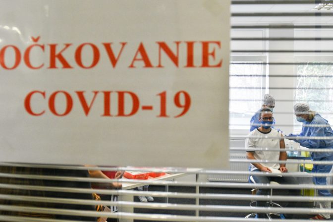 Očkovanie proti COVID-19