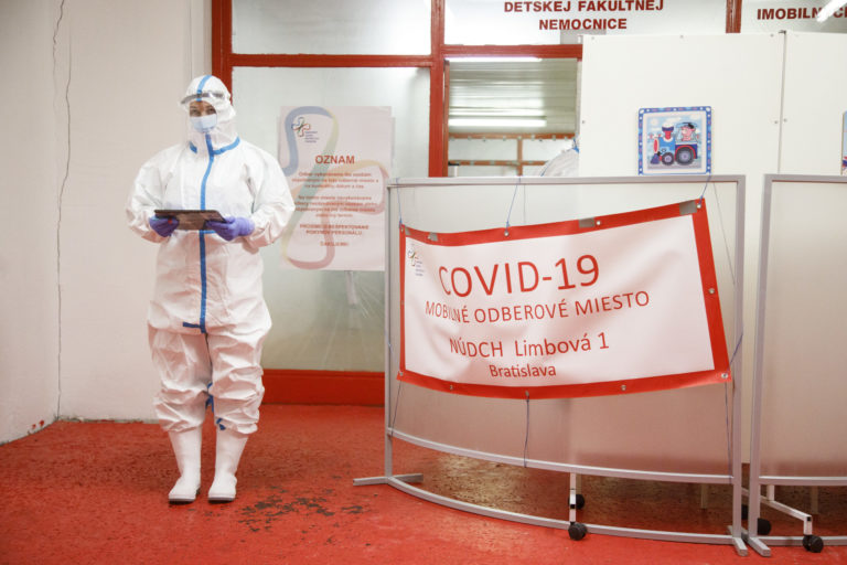 CIBULKOVÁ: Pomohla pri testovaní na COVID 19