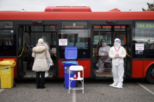 COVID 19: Testovacie miesto na Letisku Bratislava