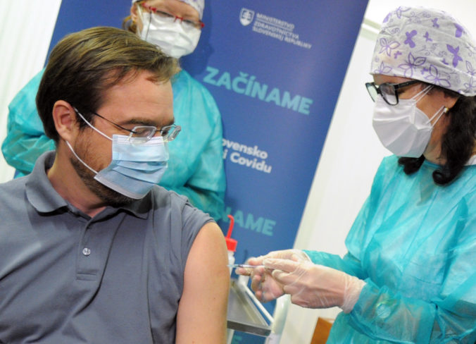 COVID 19: Prvé očkovanie na Slovensku