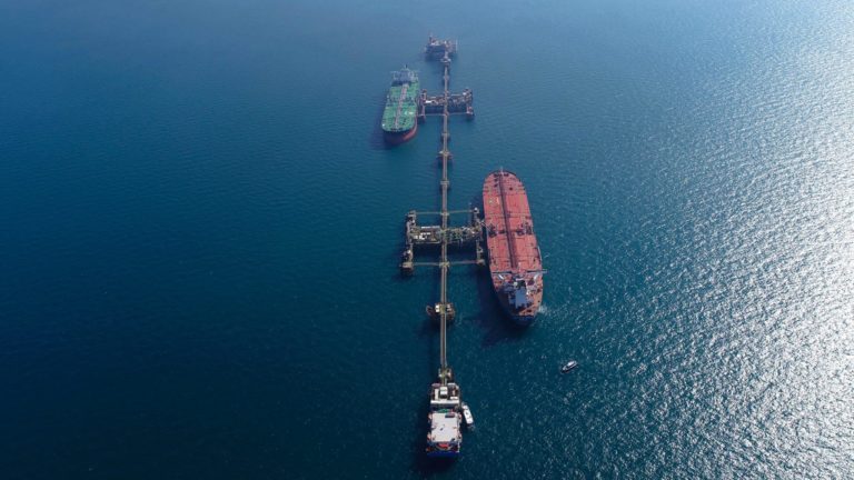 Ropný tanker