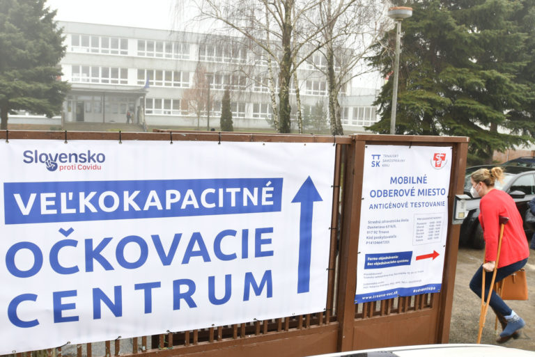 COVID 19: Očkovanie učiteľov v Trnavskom kraji