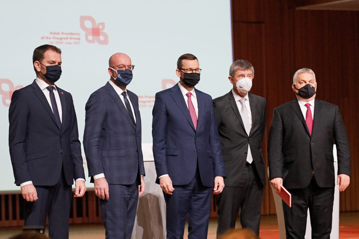 V4: Stretnutie premiérov v Poľsku