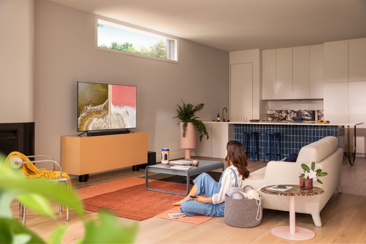 Q60t_s21_soundbar_small.jpg