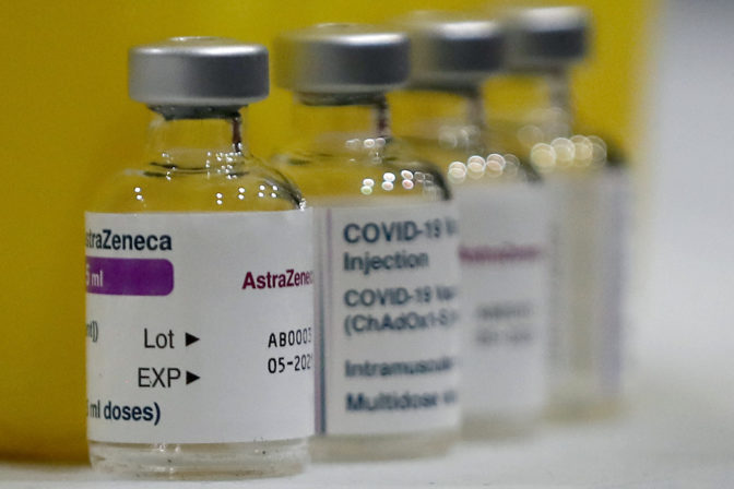 Koronavírus, vakcína, AstraZeneca