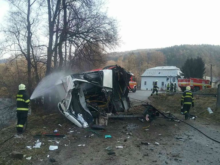 Zrážka, vlak, autobus, Iliaš, Banská Bystrica