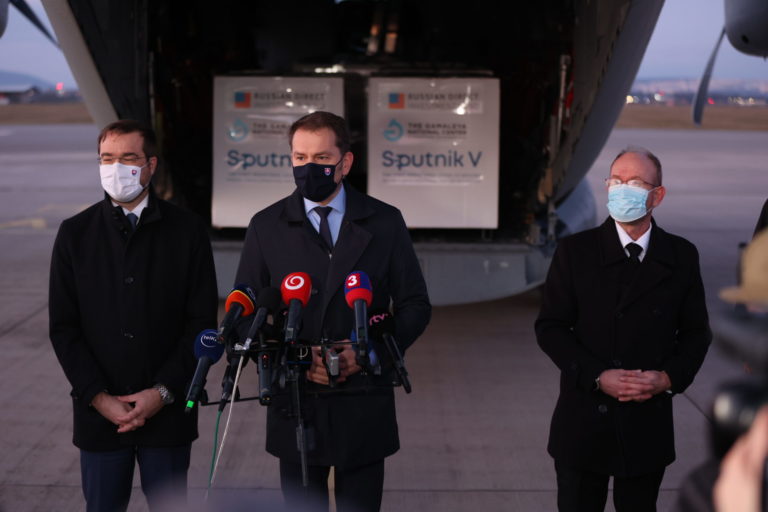 VLÁDA: Na životoch záleží