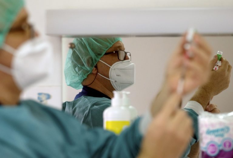 AstraZeneca, vakcína, koronavírus