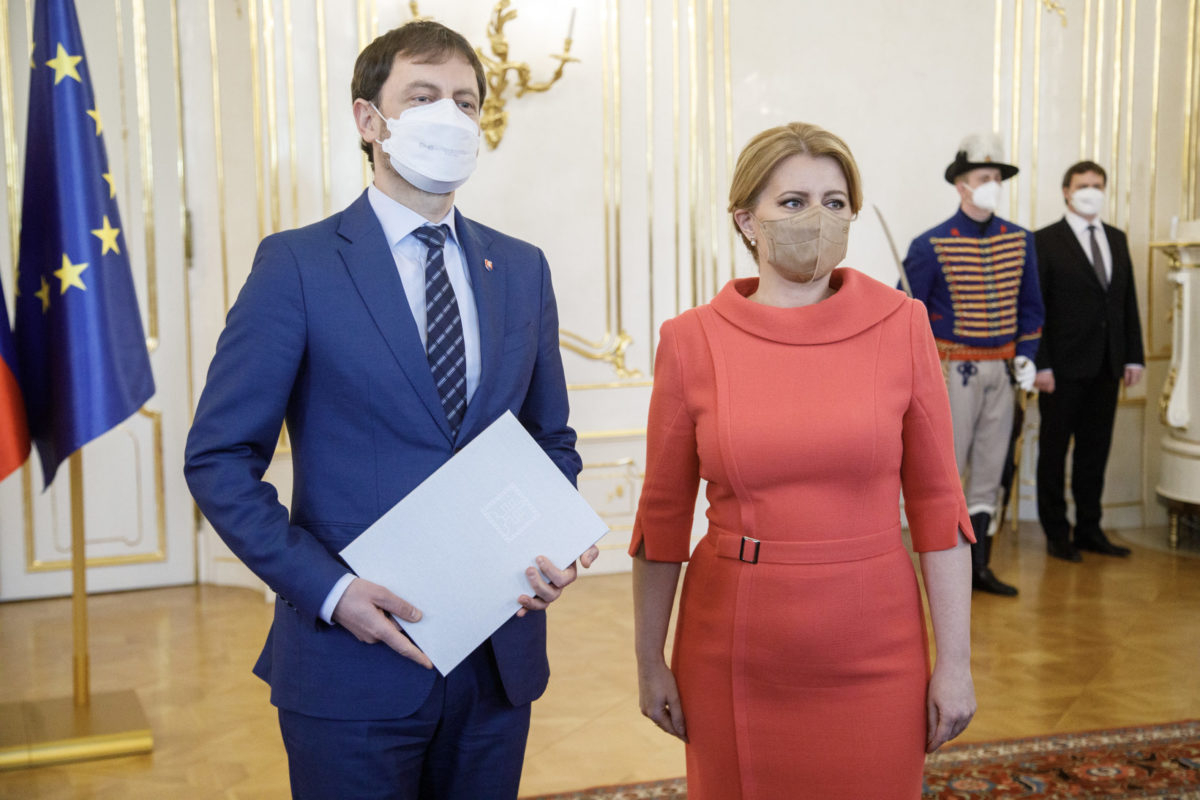 PREZIDENTKA: Prijala demisiu Gröhlinga a Korčoka