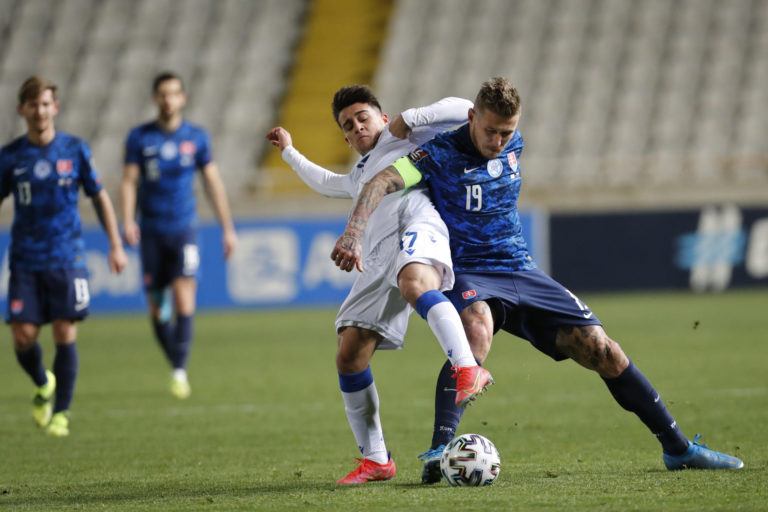Slovensko - Cyprus, futbal