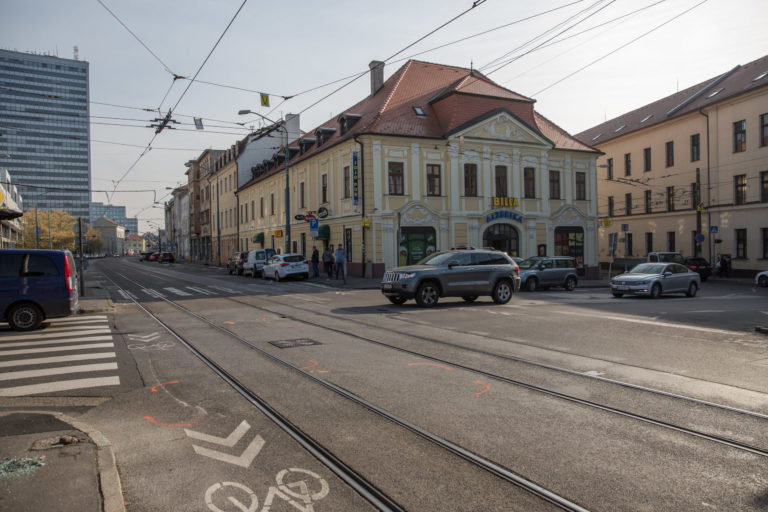 BRATISLAVA: Dopravná nehoda