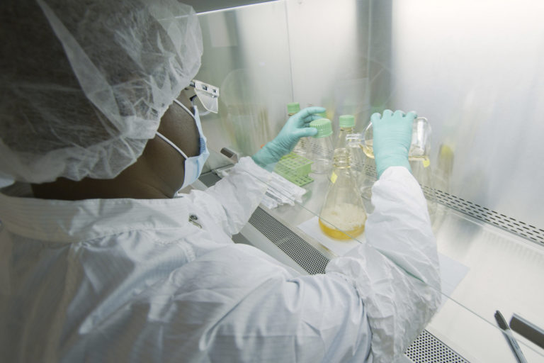 Vedec  v Eli Lilly