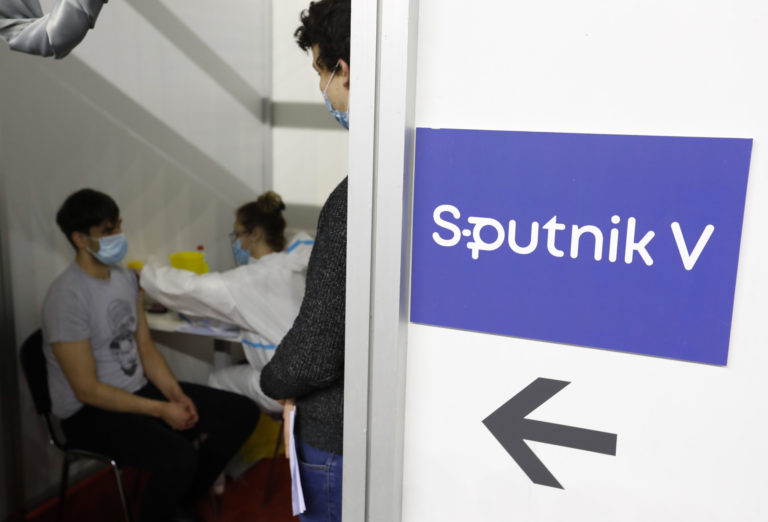 Koronavírus, vakcína, Sputnik V