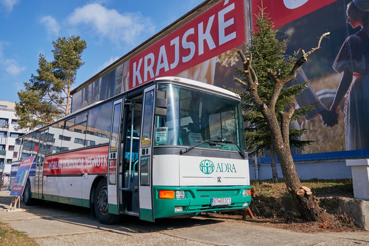 Očkovací autobus