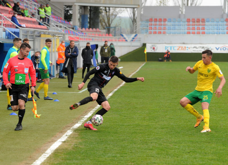 FUTBAL FL: Zlaté Moravce - ilina