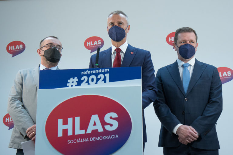 HLAS SD: Výzva vláde SR k očkovaniu proti COVID 19