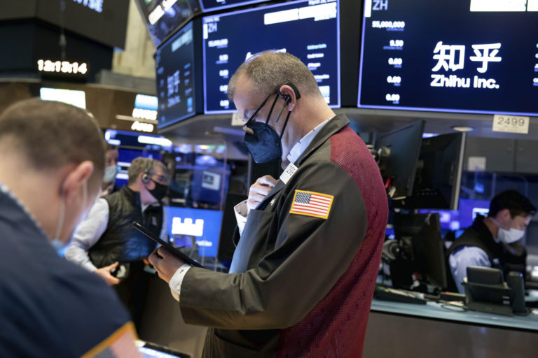 Burzy, akcie, wall street
