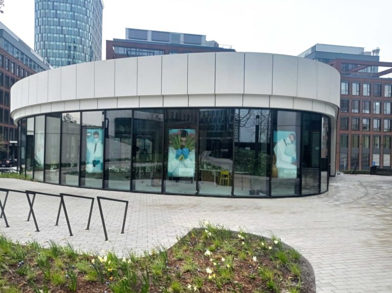 Mom gallery_ rychlotest_covid_skypark.jpg