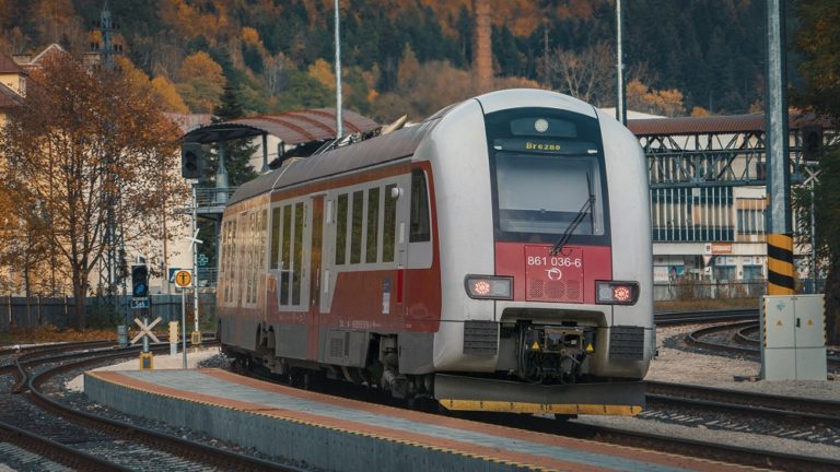 Prva dmj 861 bola do ostrej prevadzky nasadena v juni 2019. zdroj zssk.jpg