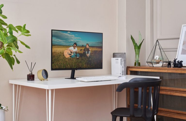 Smart monitor m7 m5 02.jpg