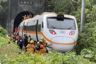 Taiwan, vykoľajenie vlaku