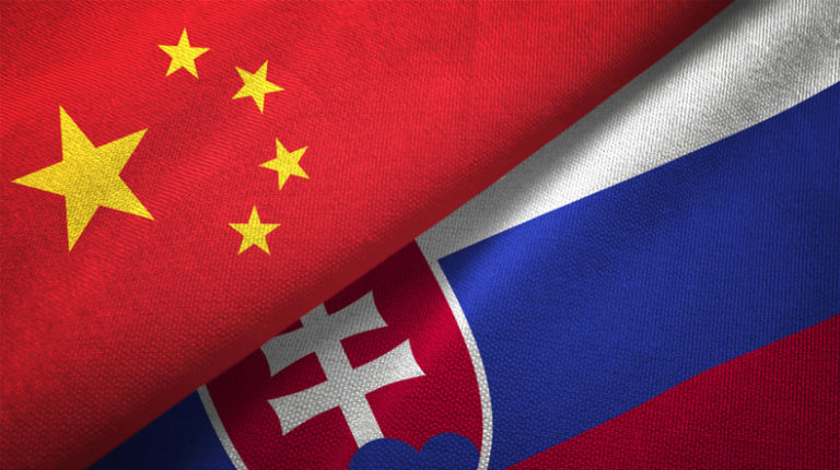 Cina slovensko